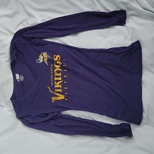 Minnesota Vikings women's long sleeve tee size small